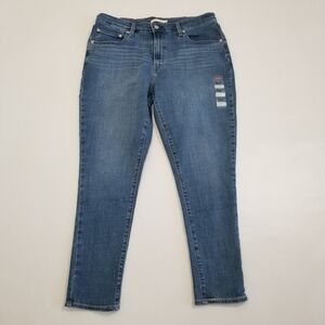 721 High Rise Skinny Jeans Size 33 NWT
